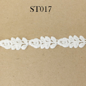 Lace - Various width & colour - R12/m